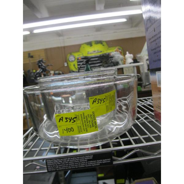 2 GLASS MIXING BOWLS