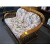 Image 2 : RATTAN LOVE SEAT