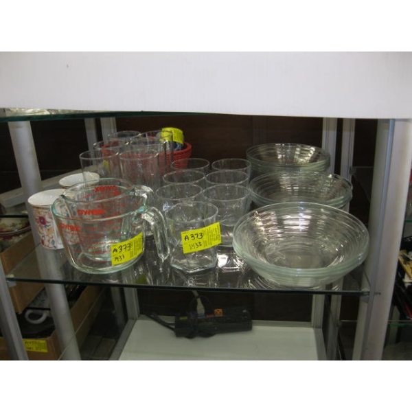 ASST. GLASSWARE, MEASURING CUPS, BOWLS, ETC.