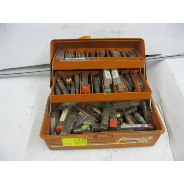 TACKLEBOX W/ASST. OXY ACETYLENE TIPS