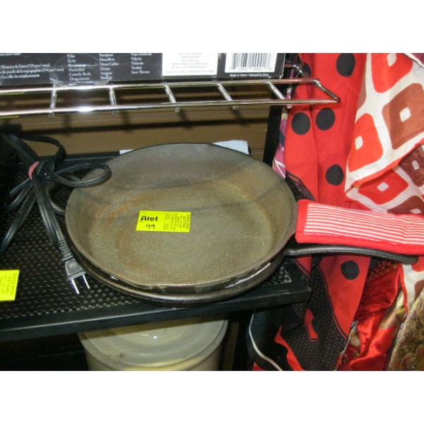2 CAST IRON FRYPANS