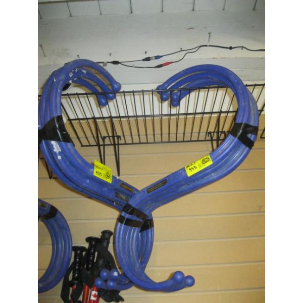 2 PAIR OF 4 BACKNOBBERS