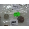Image 3 : 1982/1995 UNCIRCULATED COIN SETS (2)