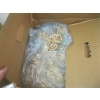 Image 2 : 2 CASES 40,000 PIECES OF DOWLING