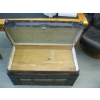 Image 4 : WOOD SLAT & METAL TRUNK