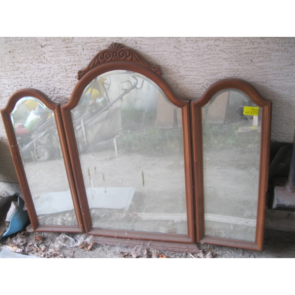 TRIPLE DRESSER MIRROR