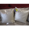 Image 1 : 2 MATCHING PILLOWS