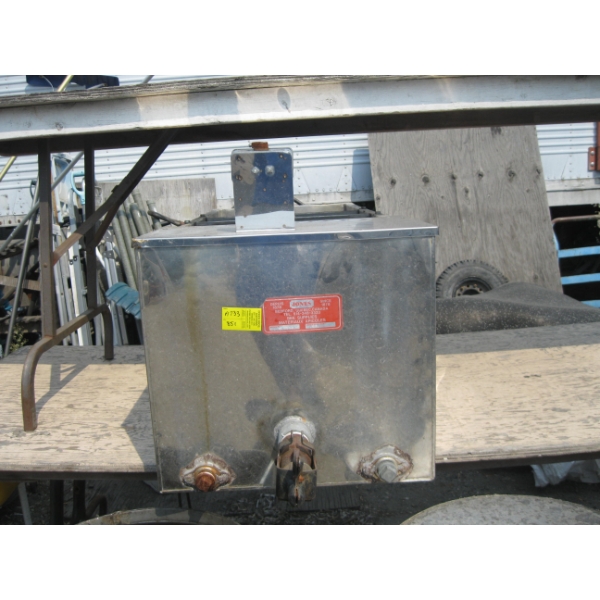 STAINLESS STEEL GREASE EXTRACTOR