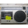 Image 2 : LAFAYETTE MULTI BAND RADIO & A PANASONIC PORTABLE CASSETTE RADIO