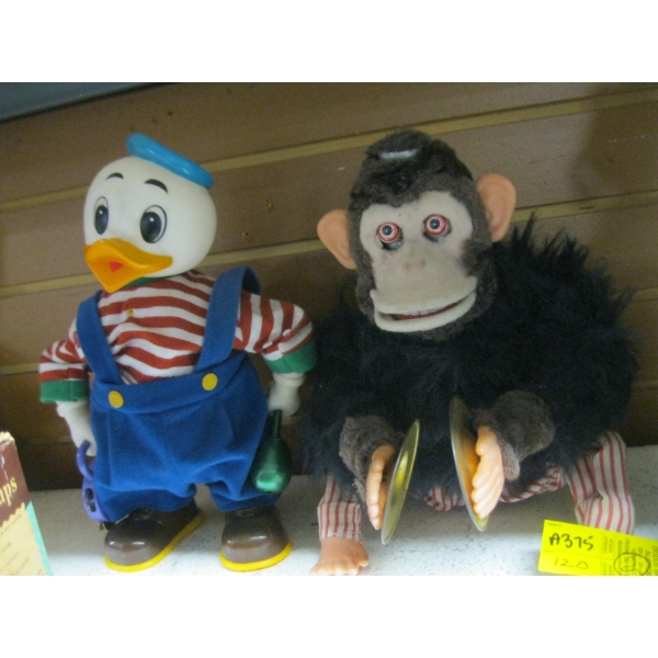 MUSICAL GORILLA & MUSICAL DUCK
