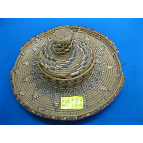NWC WOVEN BASKET TRAY