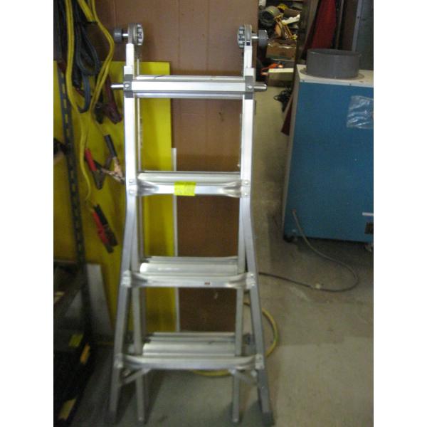 MULTI PURPOSE ALUMINUM LADDER