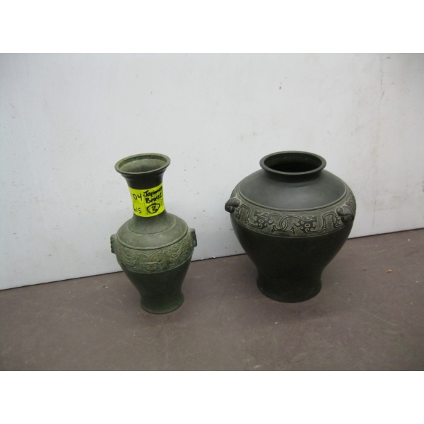 2 JAPANESE BRONZE VASES