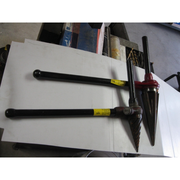 2 PIPE REAMERS