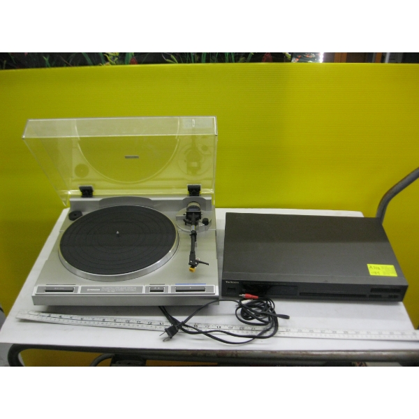 PIONEER TURNTABLE & A TECHNICS AMFM TUNER