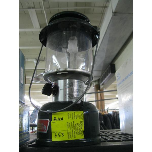 COLEMAN GAS LANTERN