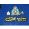 Image 2 : ASST. PINS, JEWELLERY, ETC.
