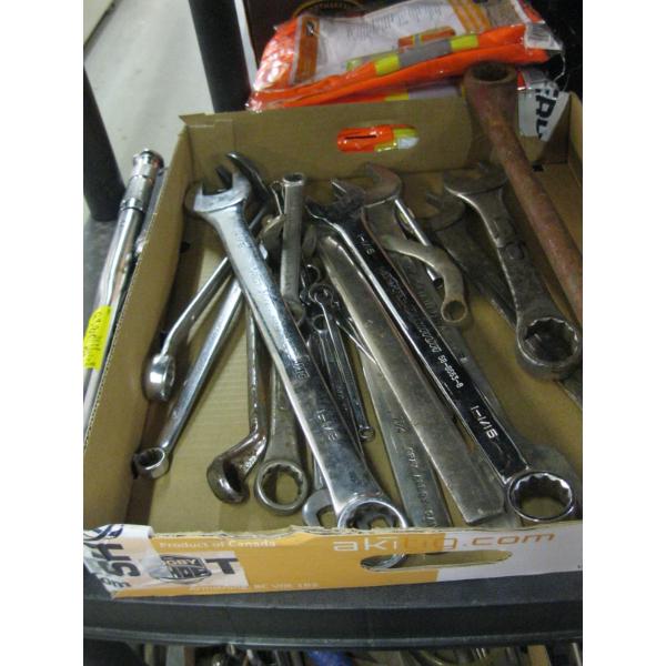 LG. BOX OF ASST. COMBINATION WRENCHES