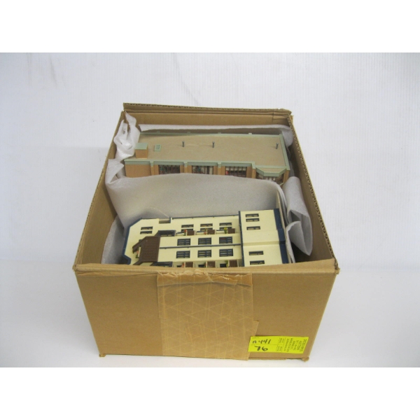 BOX OF HO SIZE BUILDINGS