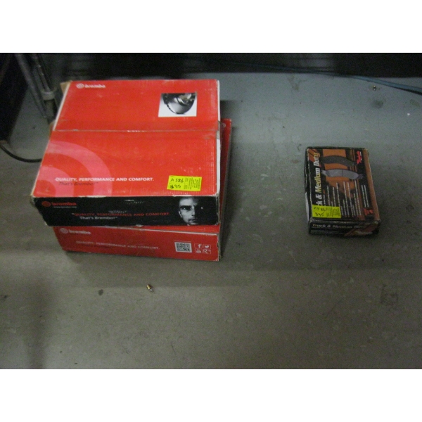 BRAKE PADS & BRAKE ROUTERS