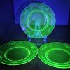 Image 2 : URANIUM GLASS PLATE SETS & 3 PC GRADUATING SIZE SET