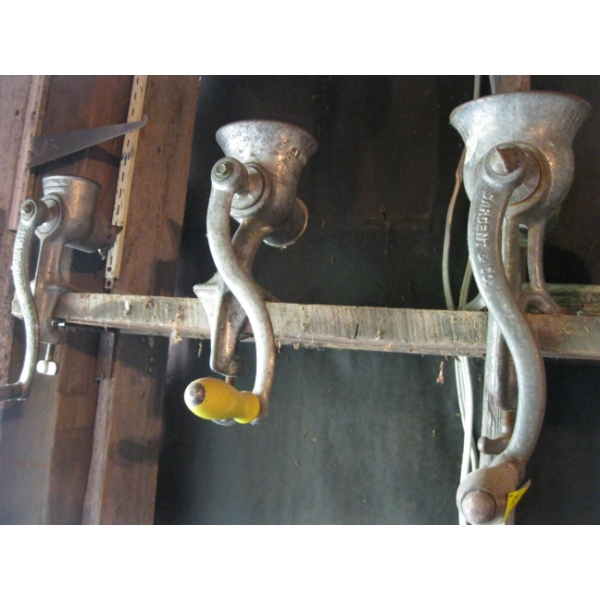 3 HAND GRINDERS