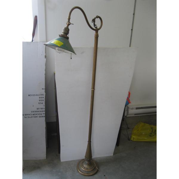 BRIDGE LAMP W/METAL SHADE