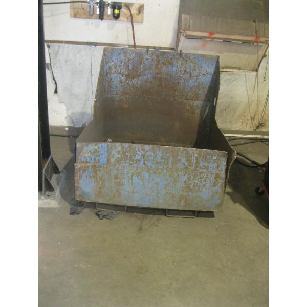BLUE FORKLIFT DUMP BIN