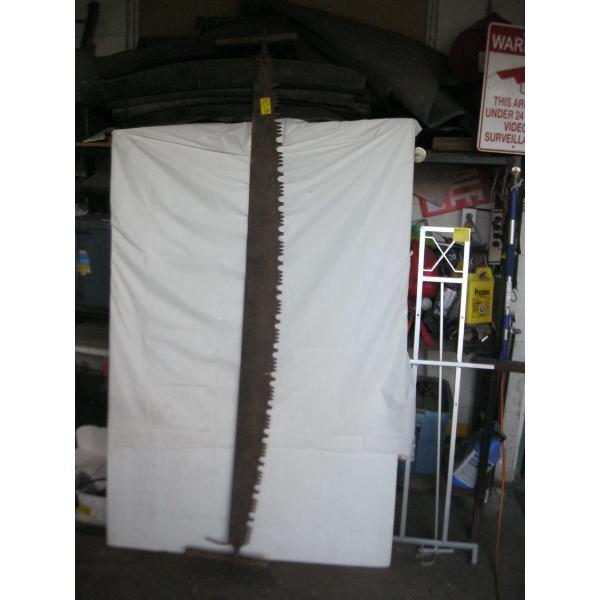 CROSSCUT SAW BLADE W/HANDLES