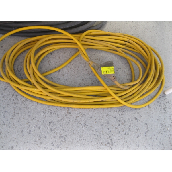 HEAVY DUTY EXTENSION CORD