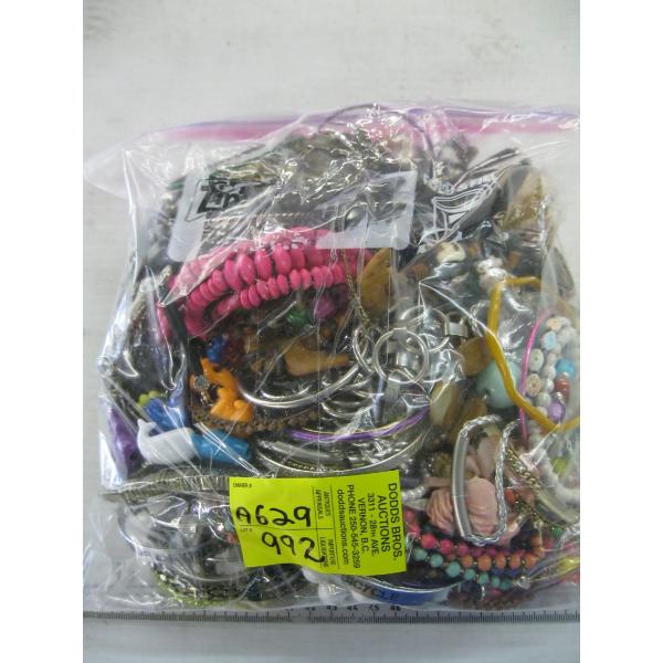 BAG OF COSTUME JEWELLERY