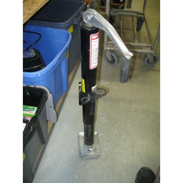 TRAILER TONGUE JACK