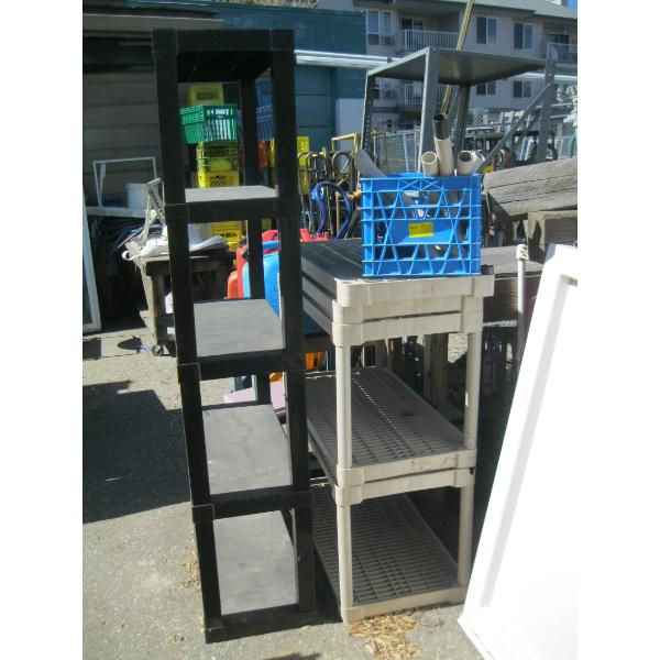 PLASTIC SHELF UNIT