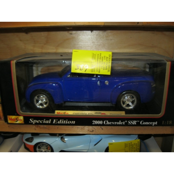 2000 CHEVROLET SSR CONCEPT DIECAST CAR