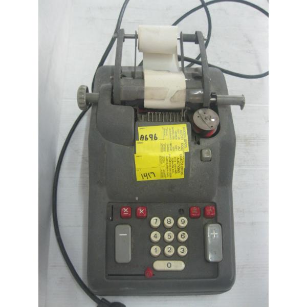 VINTAGE ADDING MACHINE