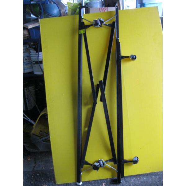 ADJUSTABLE ROLLER BEDFRAME