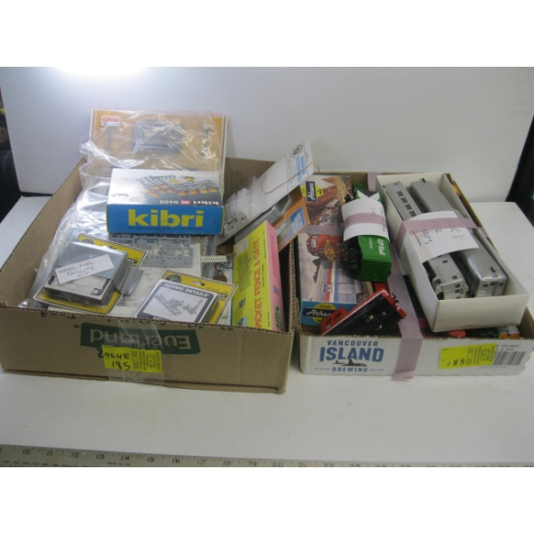 ASST. RAILROAD ACCESS. & BOX OF ASST. "AS IS" TRAIN CARS & ENGINES