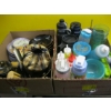 Image 1 : 2 BOXES OF MISC. BOWLS, WATER BOTTLES, ETC.