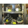 Image 1 : 5 BEAR FIGURINES - 1 HAS BROKEN EAR