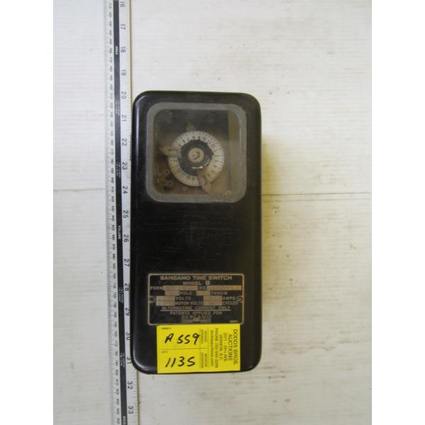 VINTAGE SANGAMO TIME SWITCH