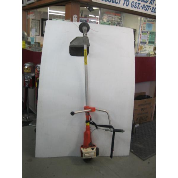 "AS IS" STRAIGHT SHAFT GAS POWERED WEED WHACKER