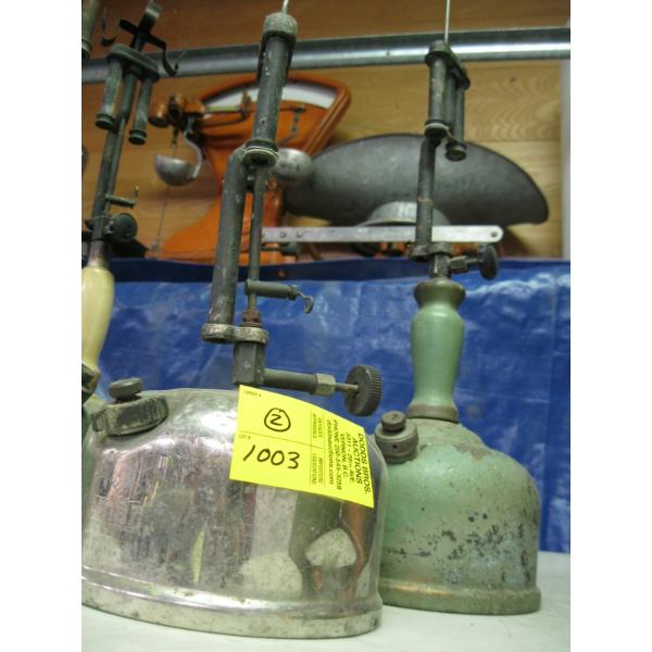 2 COLEMAN GAS LANTERNS