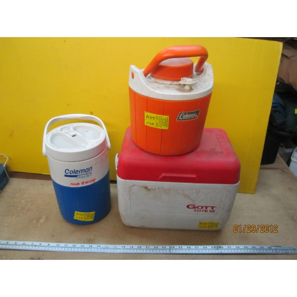 SM. COOLER & 2 WATER JUGS