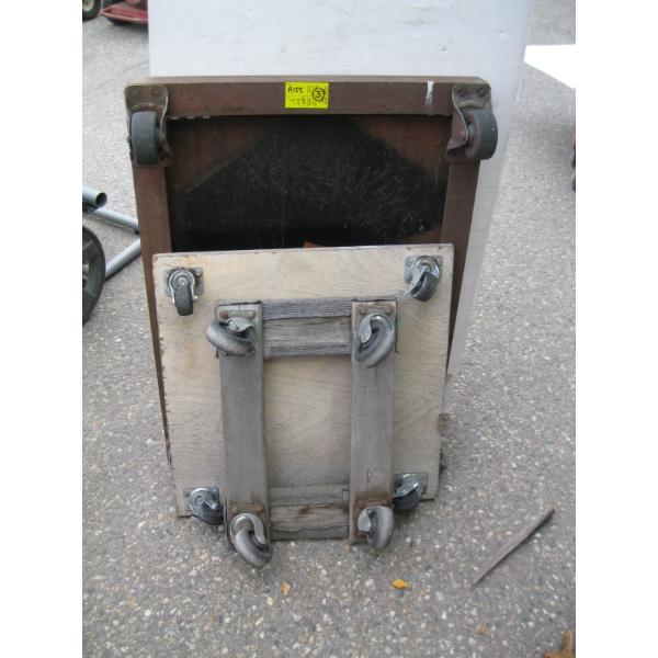 3 SMALL ROLLING CARTS