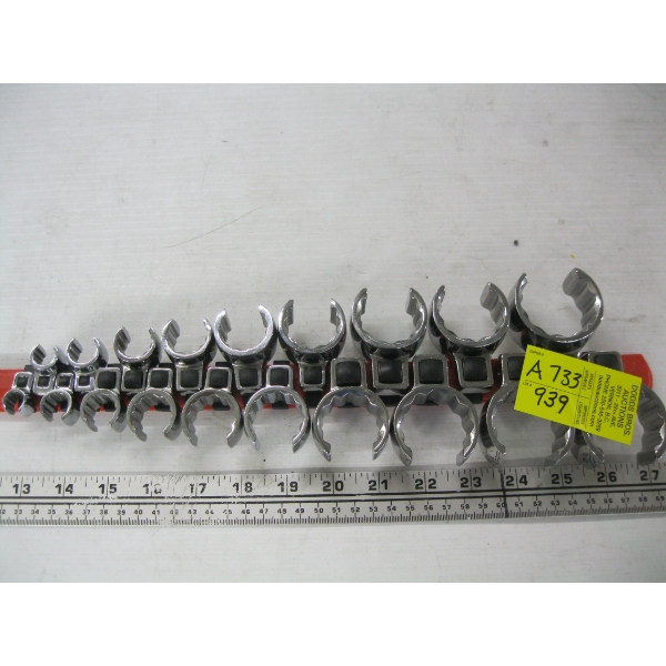 SET OF SNAP ON CROWFOOT WRENCHES