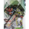 Image 4 : HOT WHEELS BOX W/ASST. HOT WHEELS & A BAG OF ASST. HOT WHEELS
