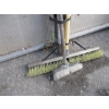 Image 2 : BUNDLE OF GARDEN TOOLS