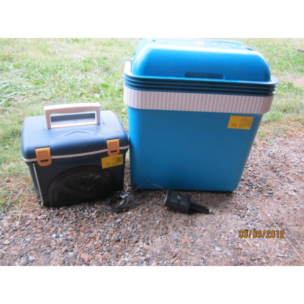 SM. ELECTRIC COOLER & BLUE ELECTRIC COOLER - NO PLUG
