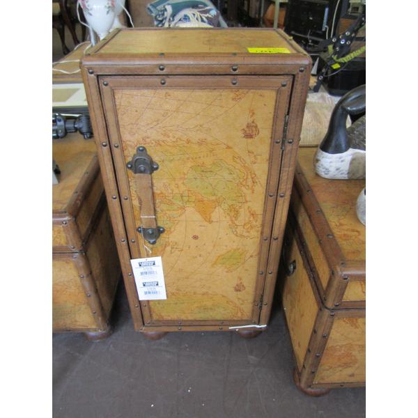 UPRIGHT STEAMER TRUNK W/WORLD DESIGN