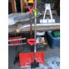 Image 1 : SNOW SHOVEL & ICE SCRAPER